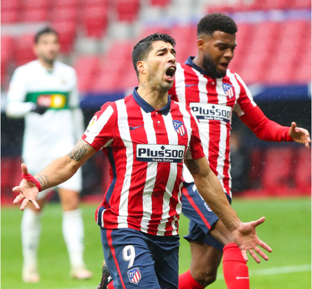  乌拉圭锋霸苏亚雷斯西甲梅开二度