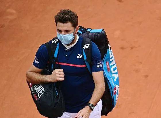  辛纳青春风暴席卷，意大利新星登顶美网