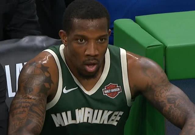  字母哥三双助力雄鹿大胜凯尔特人